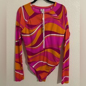 NWT- Trina Turk- RIO ZIP-UP PADDLE SUIT- Pink and Orange Size XL